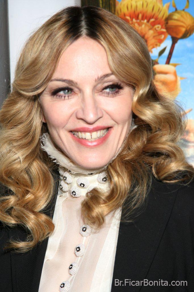 Madonna dentes ruins