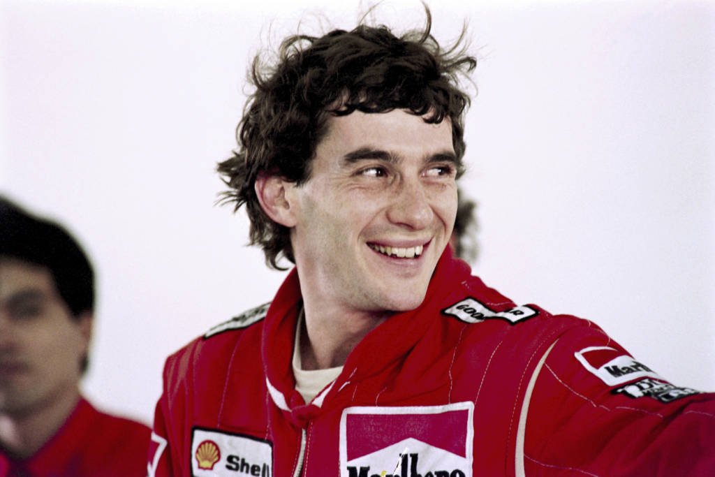 Ayrton Senna 20 celebridades que faleceram no ápice da carreira