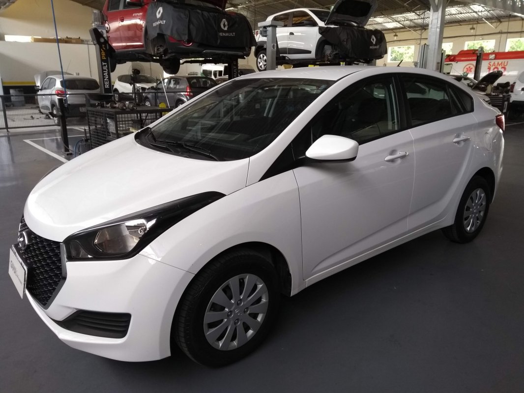 Hyundai HB20S 1.0 (manual)