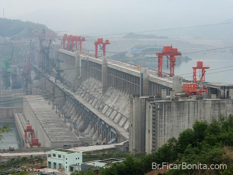 Barragem das Três Gargantas Os edifícios mais esteticamente malignos do mundo