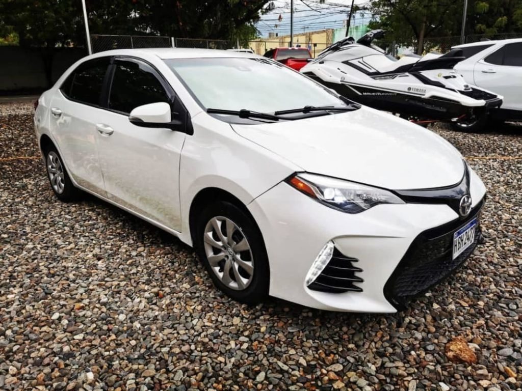 Toyota Corolla 2