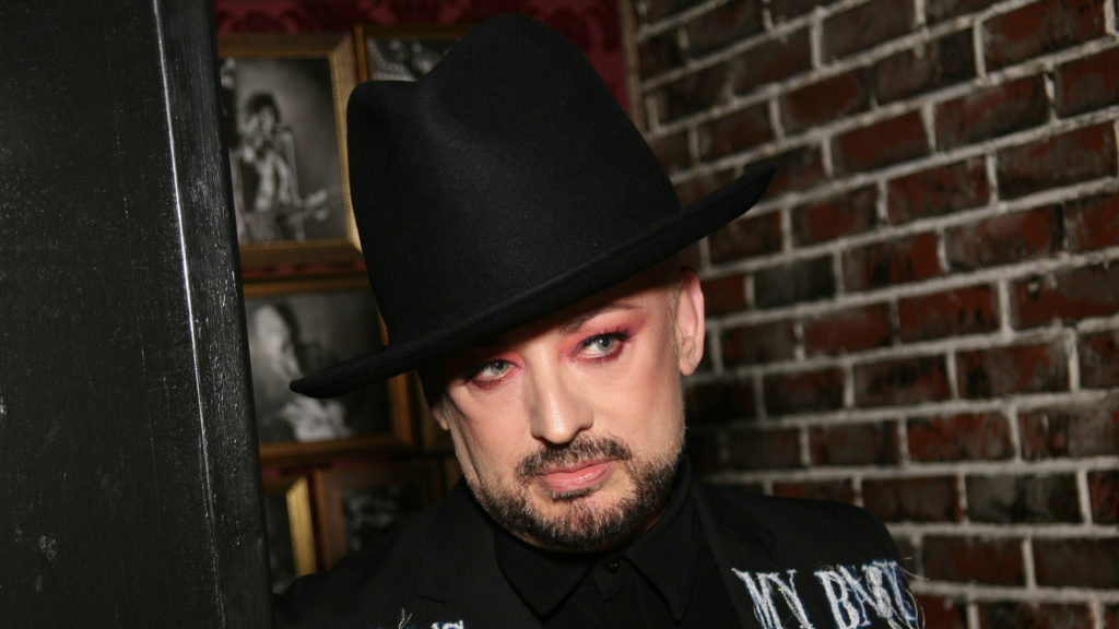 Boy George manteve um homem em cativeiro