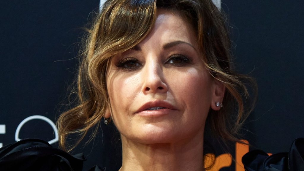Gina Gershon