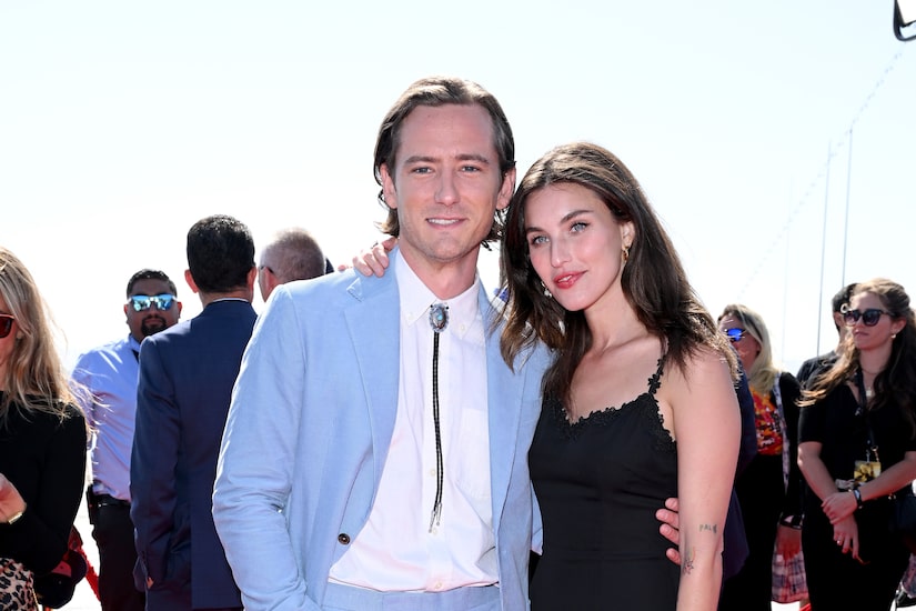 Rainey Qualley e Lewis Pullman