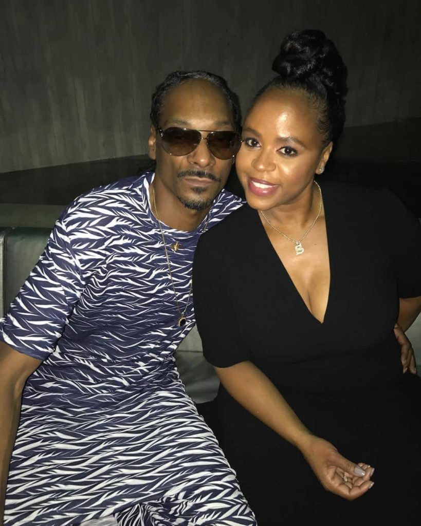 Snoop Dogg & Shante Broadu