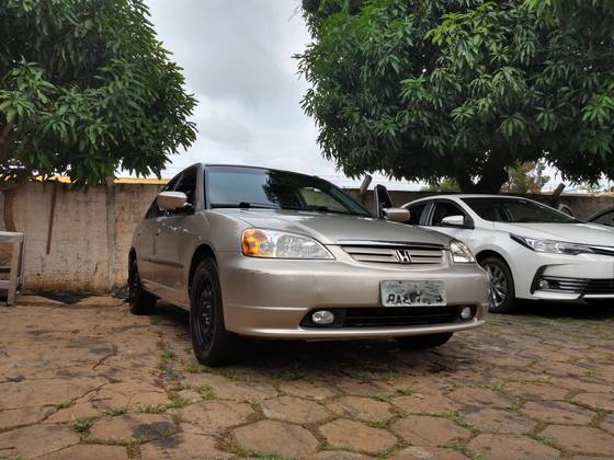 Honda Civic 1.7 Geração 7