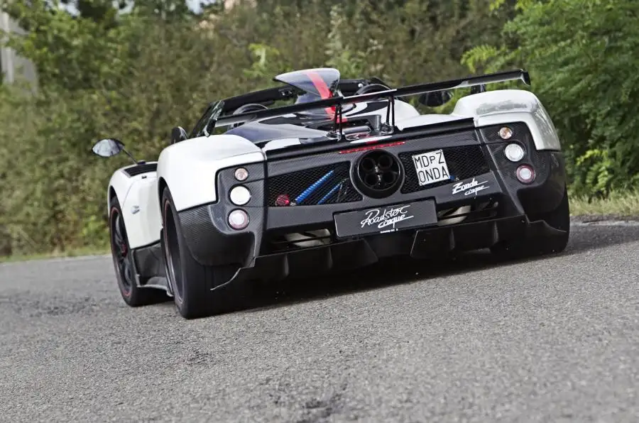 Lionel Messi (Pagani Zonda Roadster)