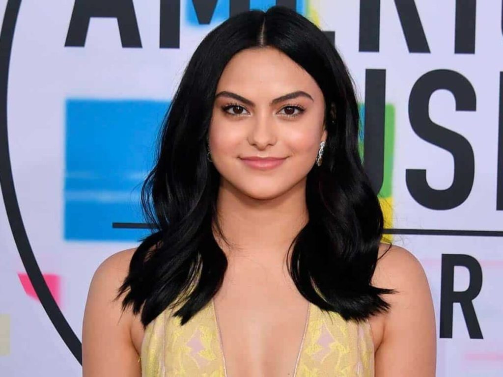 Camila Mendes