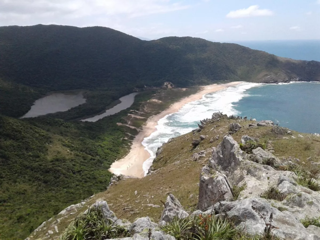 Praia da Lagoinha do Leste - Santa Catarina